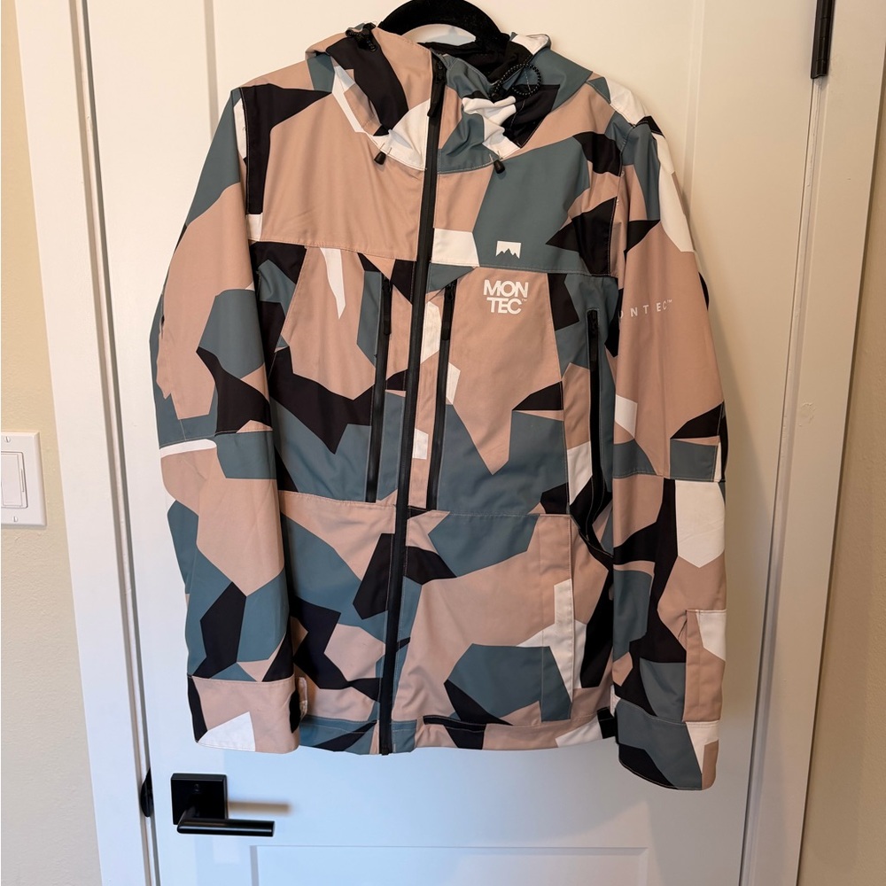 Montec Dune Atlantic Camo Print